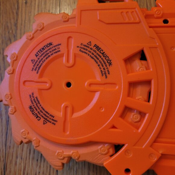 Nerf Zombie Strike Brainsaw Blaster Chainsaw Toy Gift Orange Green - Picture 7 of 7